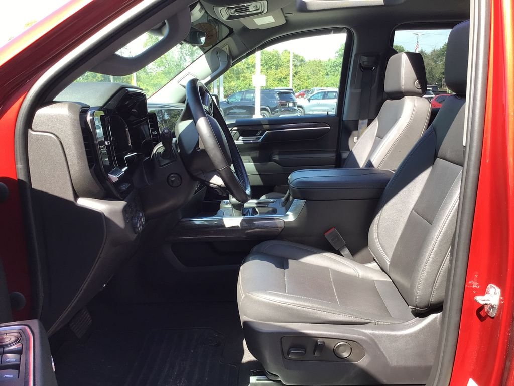 Used 2023 Red Chevrolet LTZ image 24