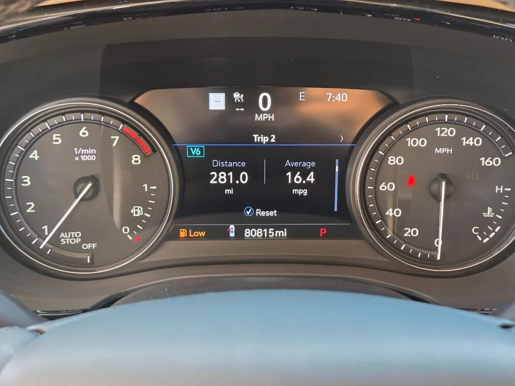 Used 2020 White Cadillac Premium Luxury image 30