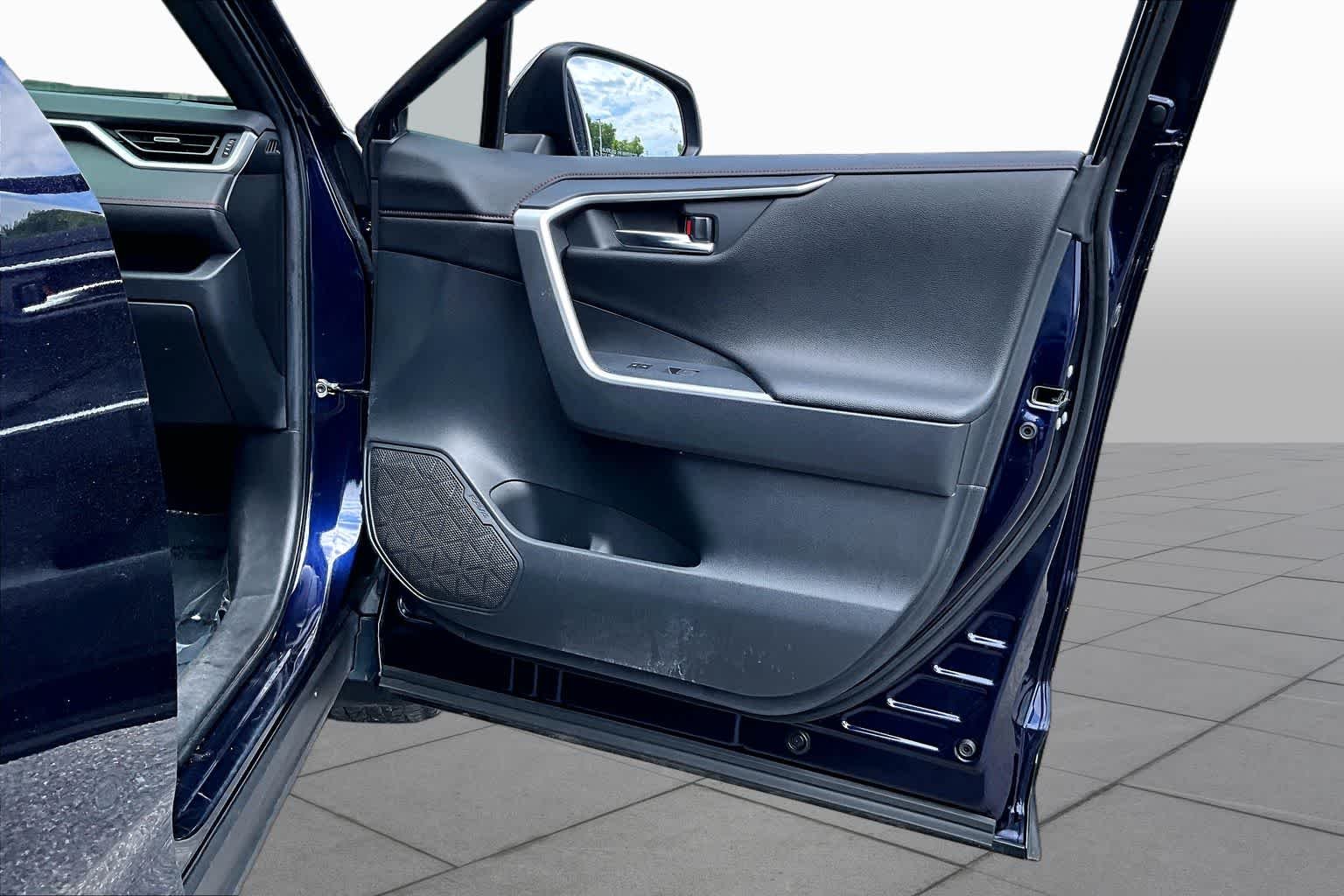 Used 2023 Blueprint/Midnight Black Metallic Toyota XSE image 23