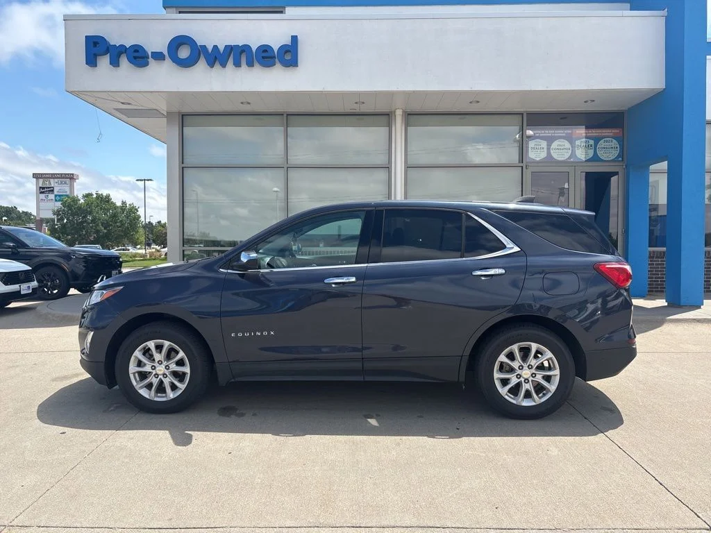 Used 2019 Blue Chevrolet LT image 8