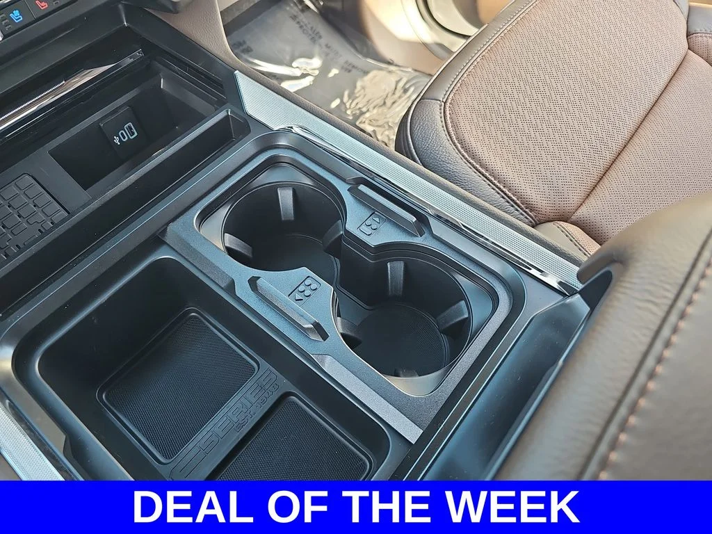 New 2026 Star White Metallic Tri-Coat Ford F-250® King Ranch® image 24