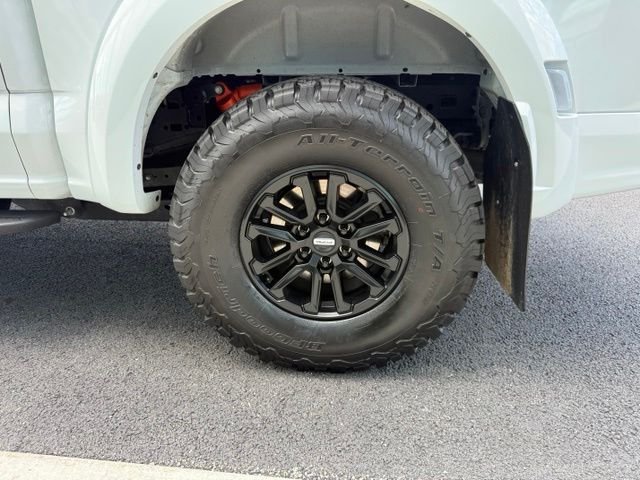 Used 2024 White Ford Raptor image 10