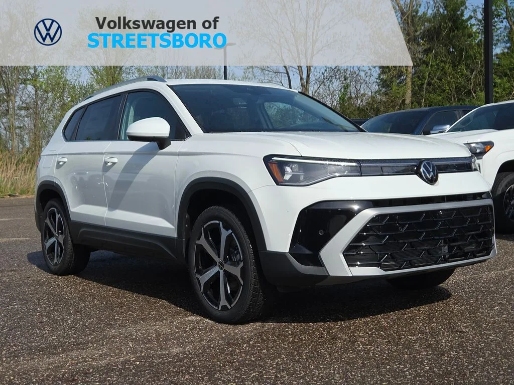 New 2026 Pure White Volkswagen 1.5T SEL image 1