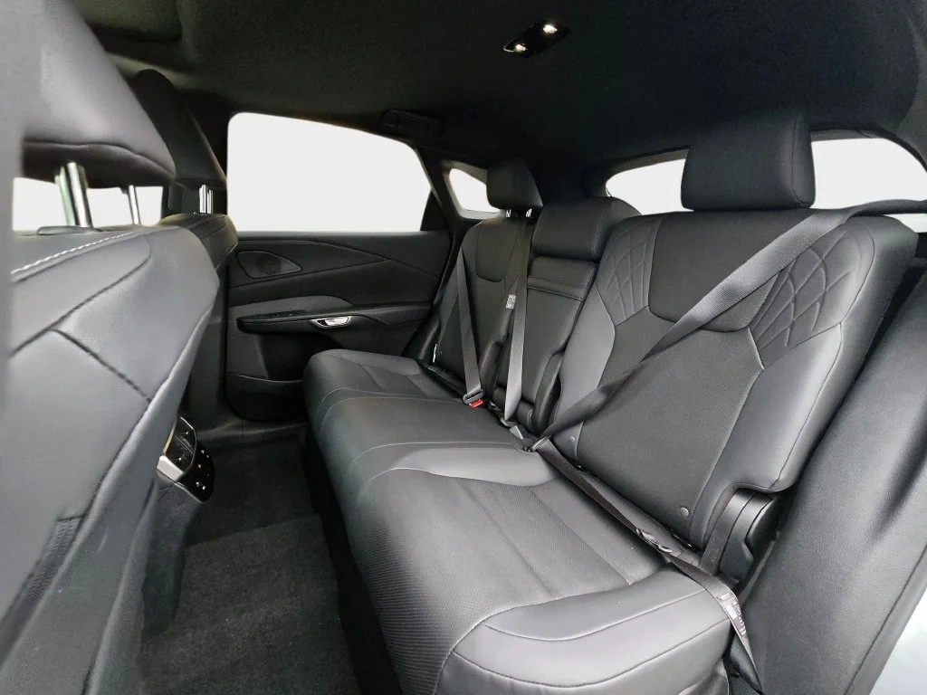 Used 2023 Silver Lexus 350 Premium image 18