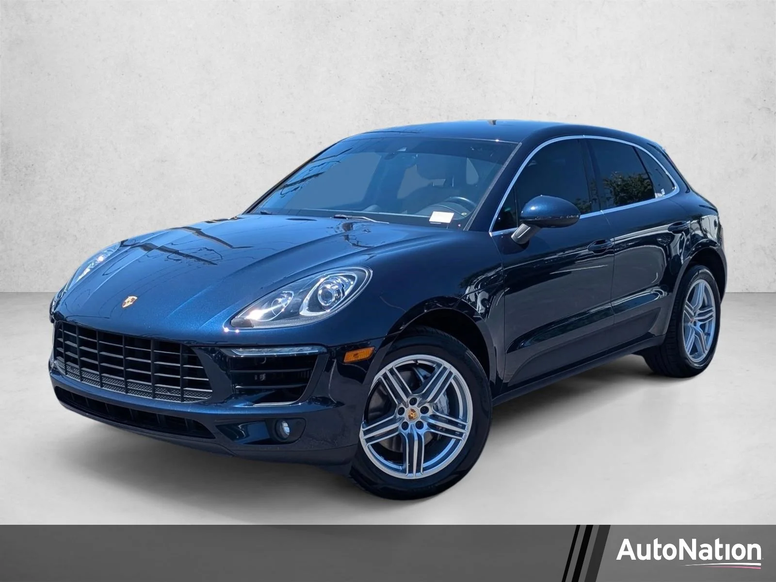 2017 Porsche Macan S's photo
