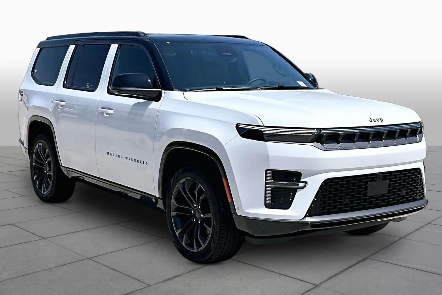 New 2026 Bright White Clearcoat Jeep Summit Reserve image 3