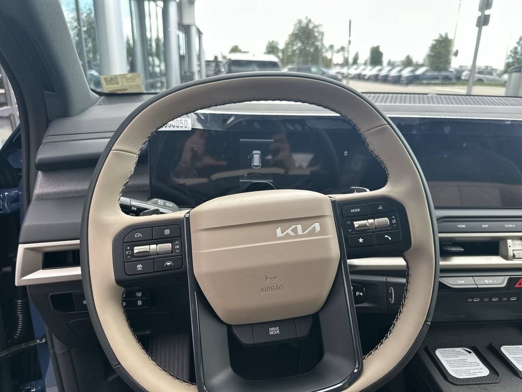 New 2027 Midnight Lake Blue Kia EX image 5