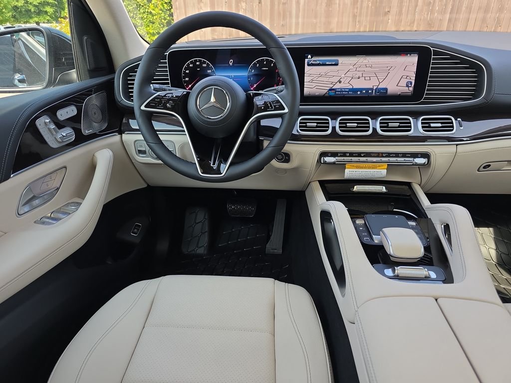 New 2026 Black Mercedes-Benz GLE 450 image 13