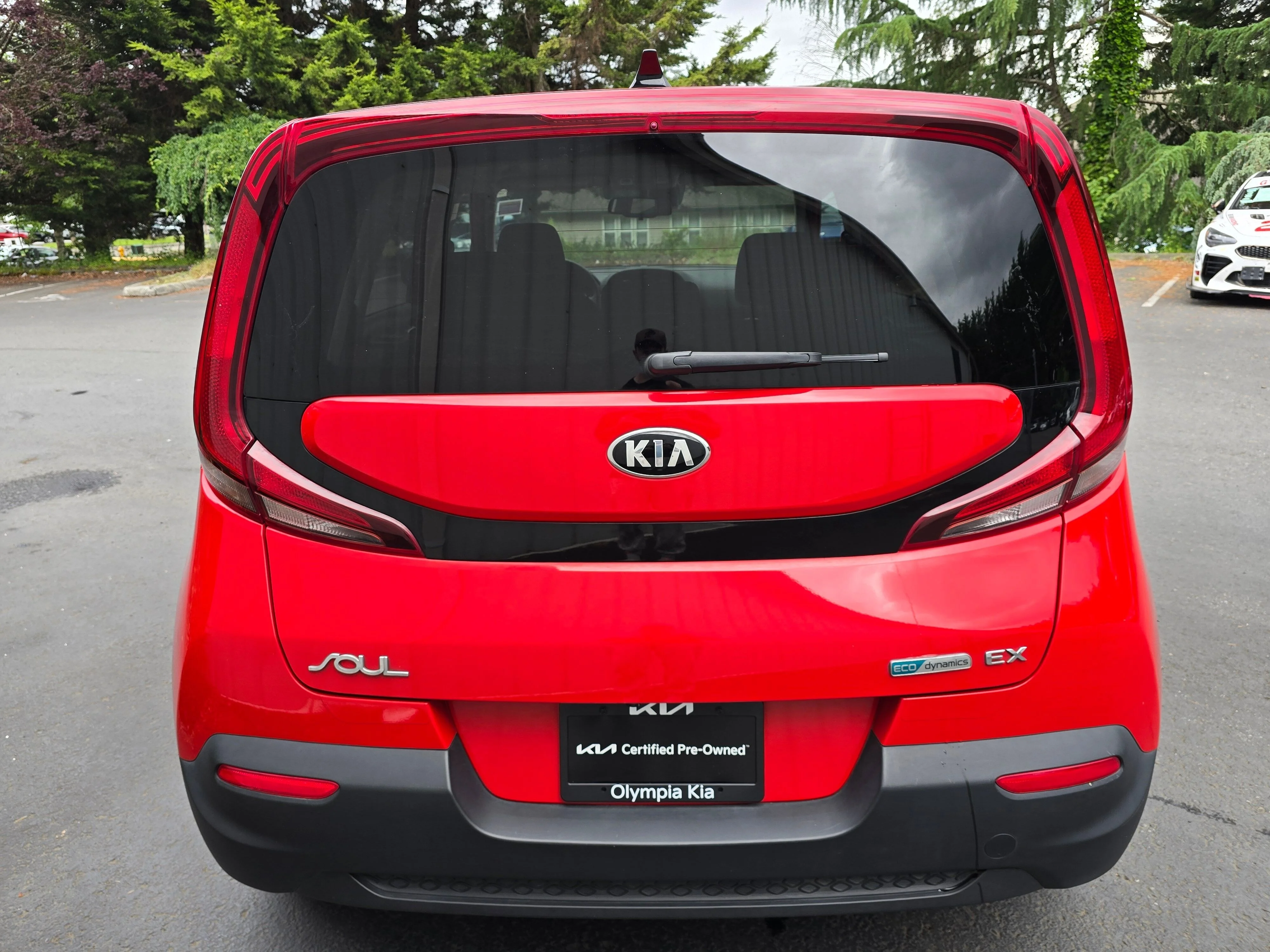 Used 2020 Inferno Red Kia EX image 5