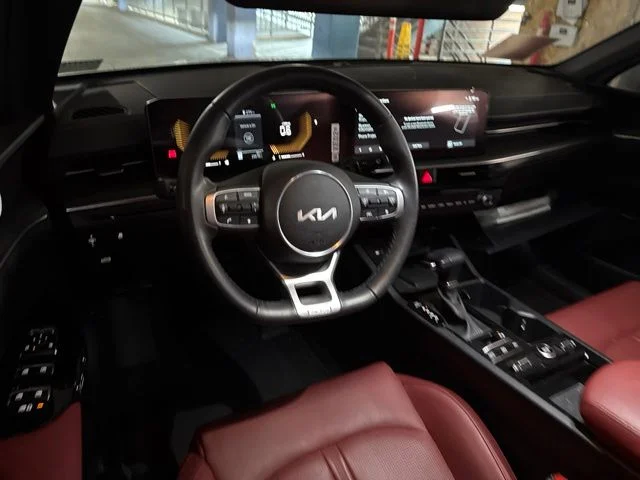 Used 2025 Gray Kia GT-Line image 7