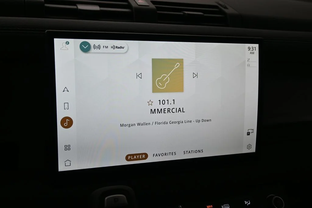 Certified Used 2025 White Land Rover S image 13