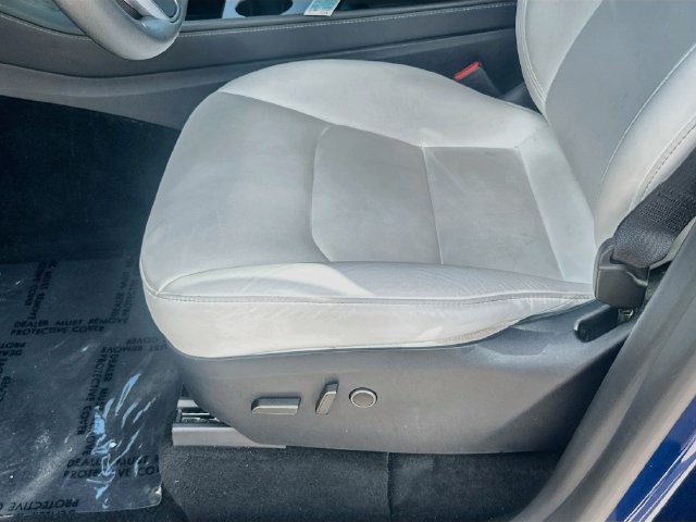 Used 2024 Blue Tesla Standard Range image 18
