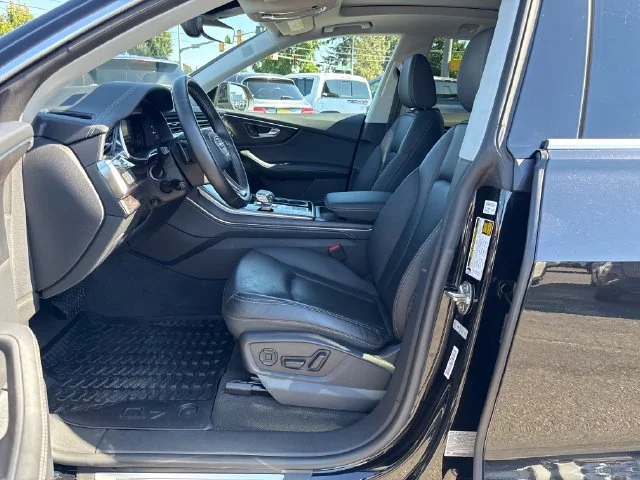 2023 Audi Q8 Premium Plus - Photo 14