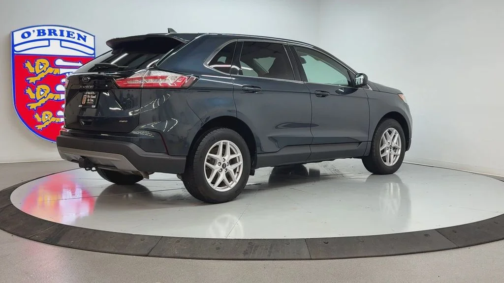 Used 2023 Blue Metallic Ford SEL image 5