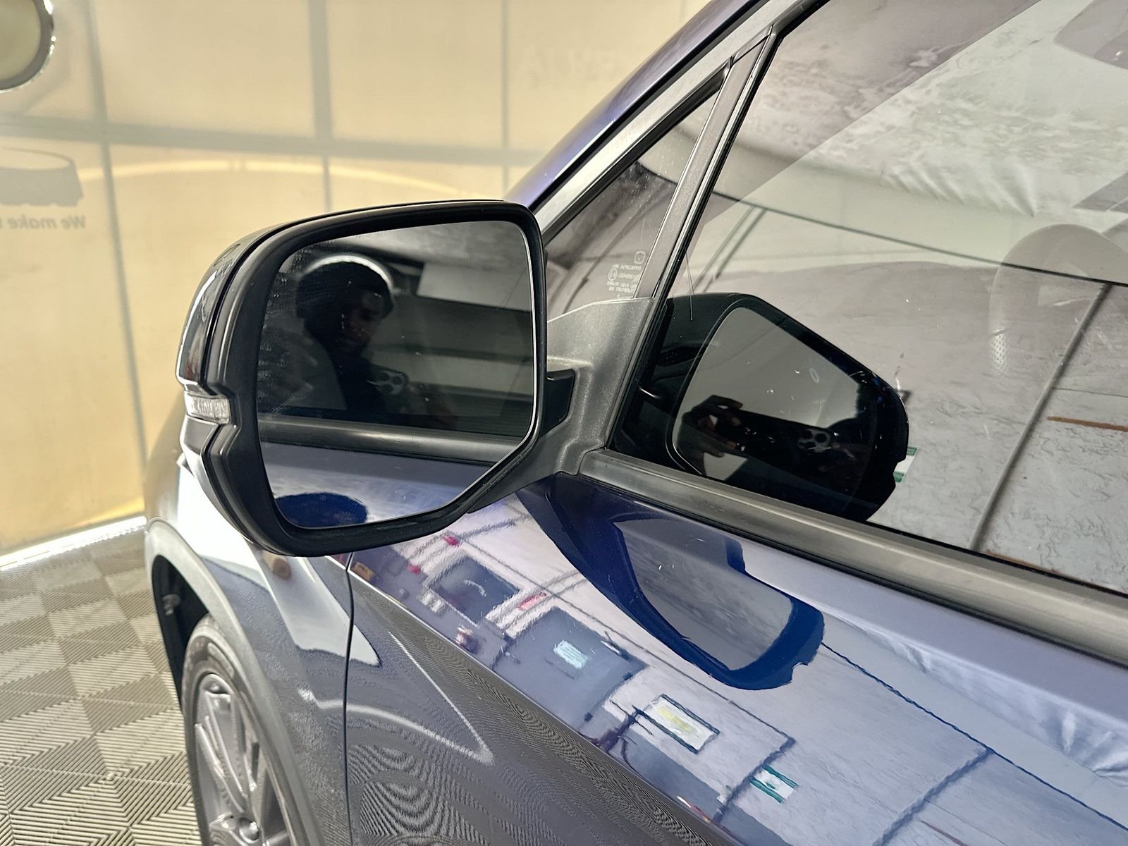 Used 2020  Honda EX-L image 10