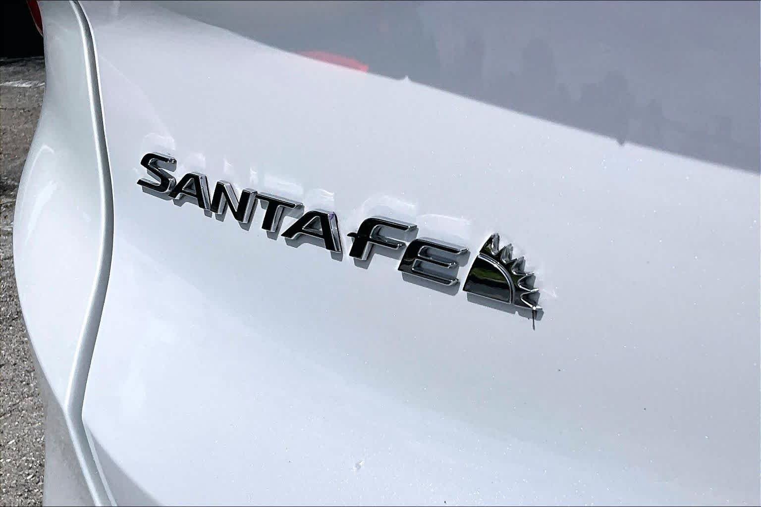 Used 2022 Quartz White Hyundai Calligraphy image 10