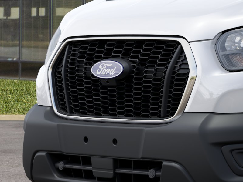 New 2027 Oxford White Ford Base image 17