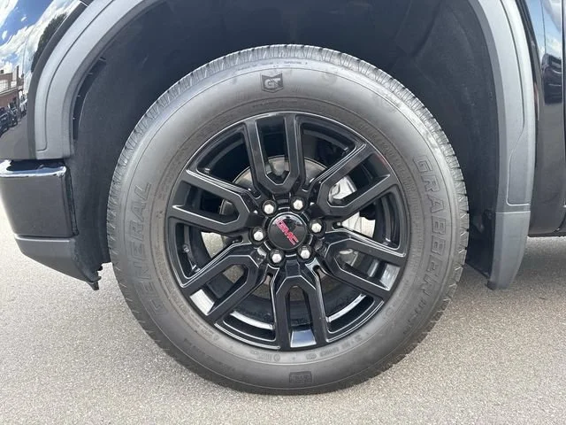 Used 2024 Onyx Black GMC Elevation image 5
