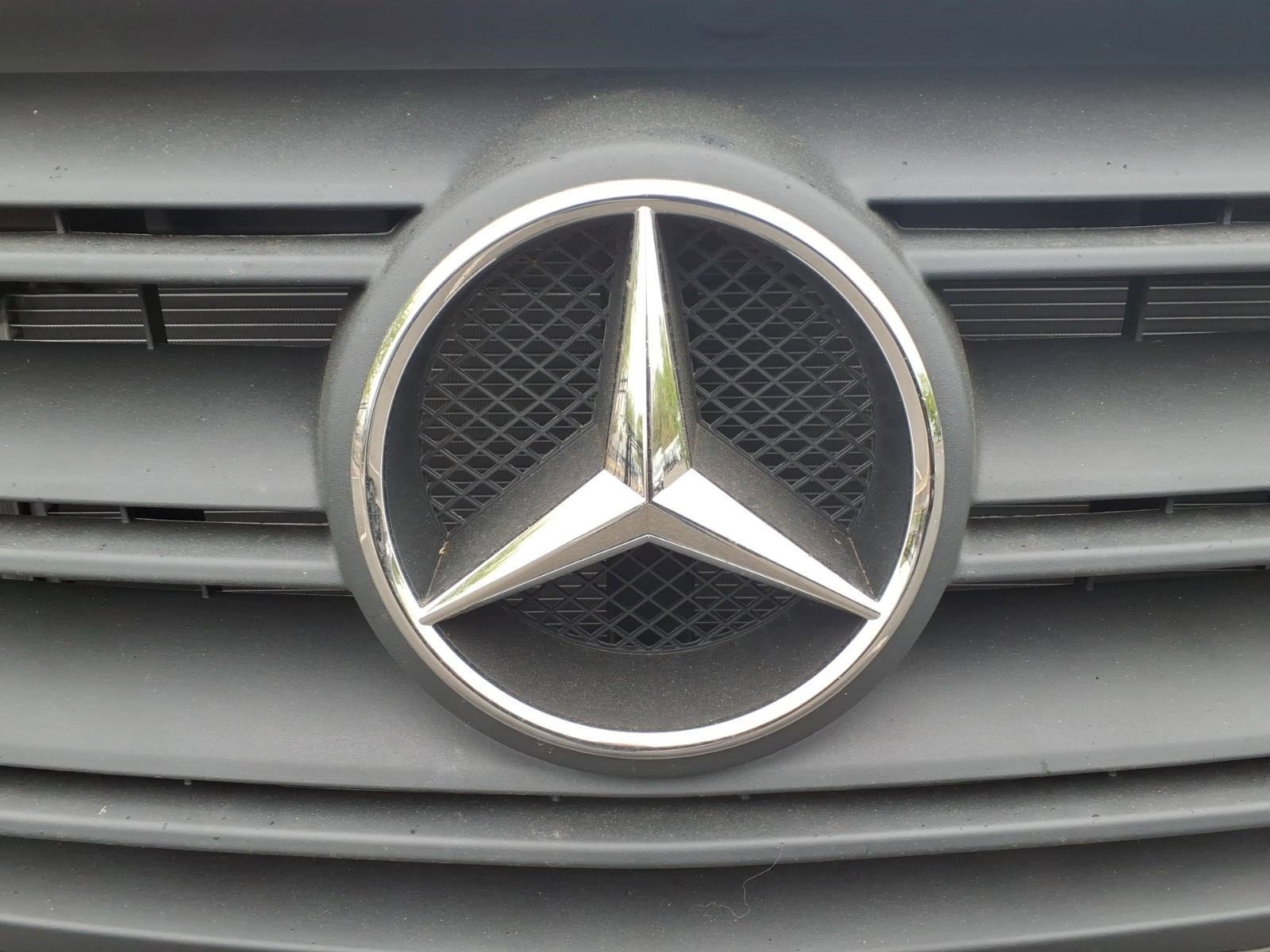 New 2026 Arctic White Mercedes-Benz  image 9
