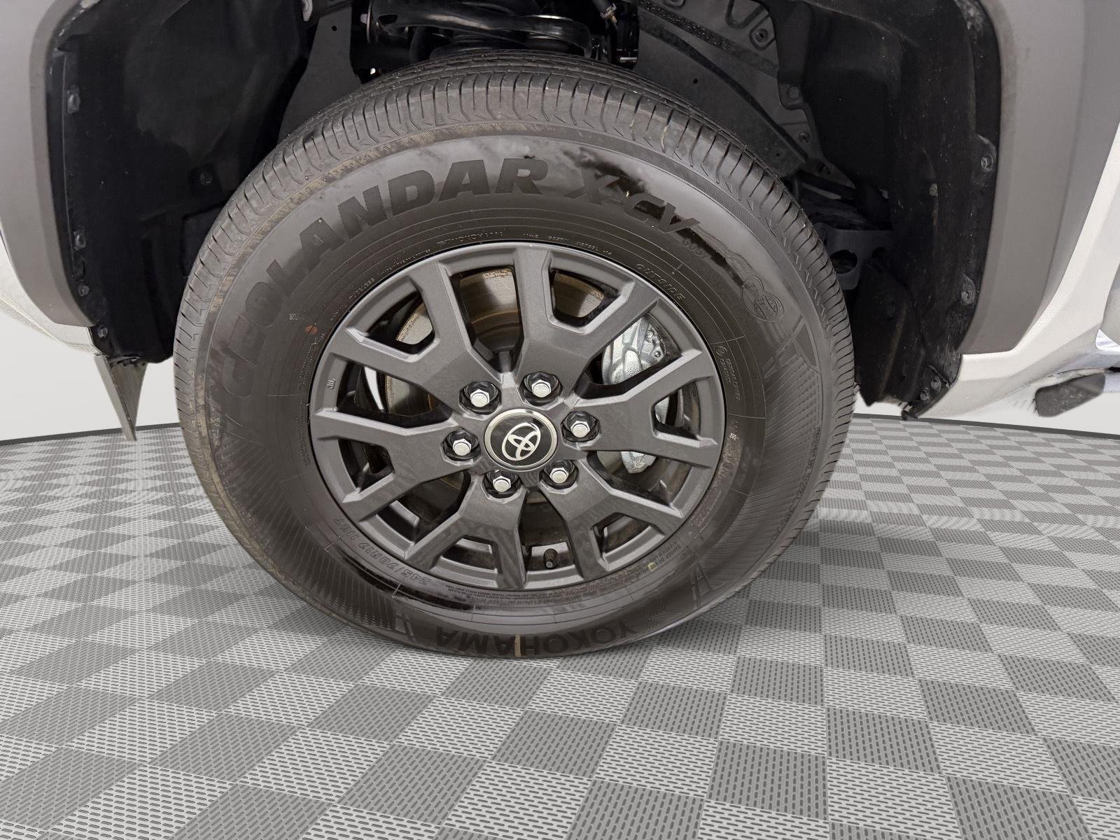 Used 2026 Cutting Edge Toyota SR5 image 7
