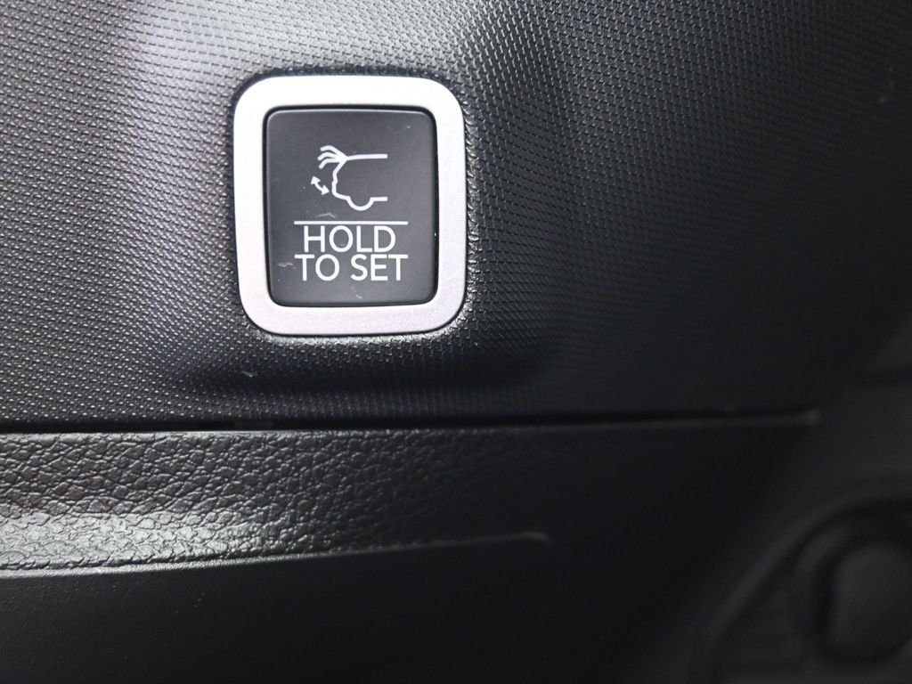 New 2026 Bright White Clearcoat Jeep Limited image 29