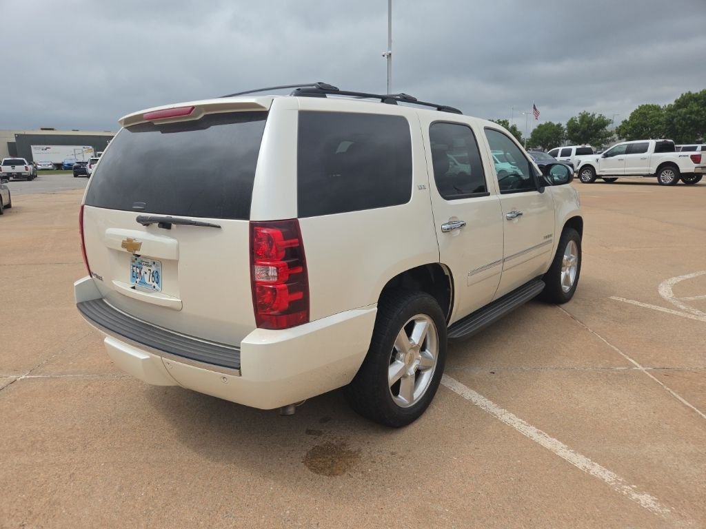 Used 2013 White Chevrolet LTZ image 3
