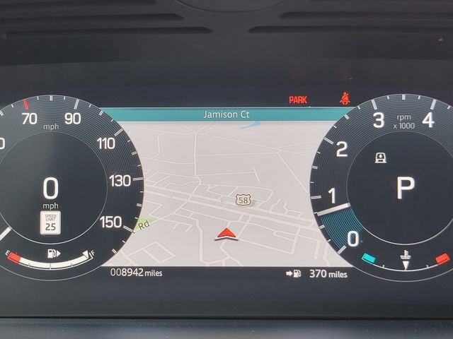 Used 2025 Bronze Land Rover Dynamic SE image 30