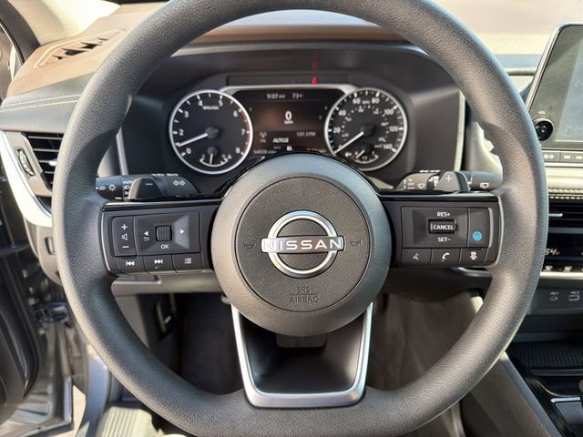 Used 2023 Grey Nissan SV image 16