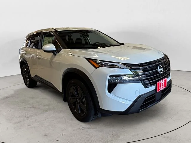 New 2026 Everest White Pearl Tricoat Nissan SV image 8