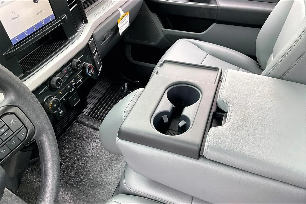 New 2026 Oxford White Ford F-250® XL image 16