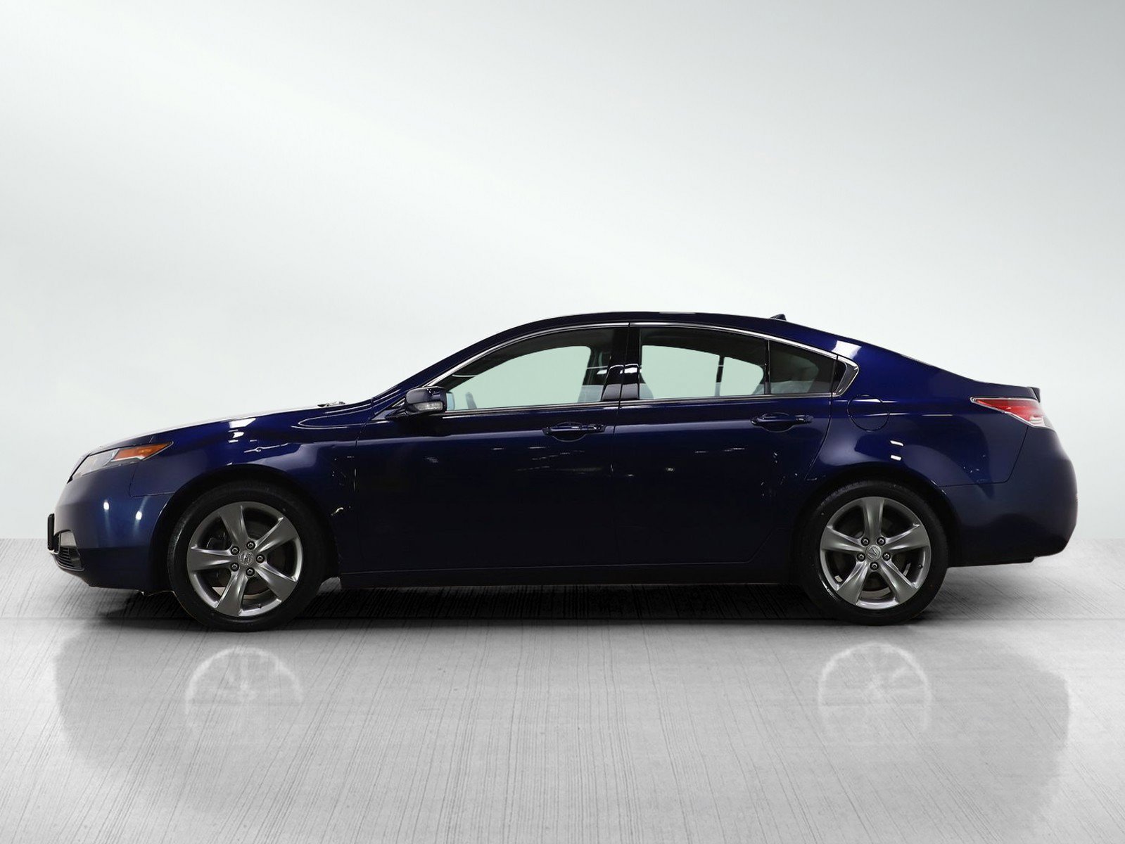 Used 2013 Acura TL Technology Package with VIN 19UUA9F50DA004718 for sale in Burnsville, Minnesota