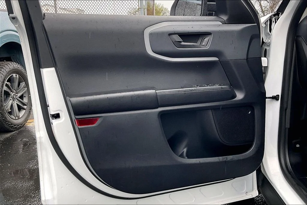 Used 2022 White Ford Big Bend image 20