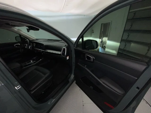Used 2025 Green Kia EX image 26