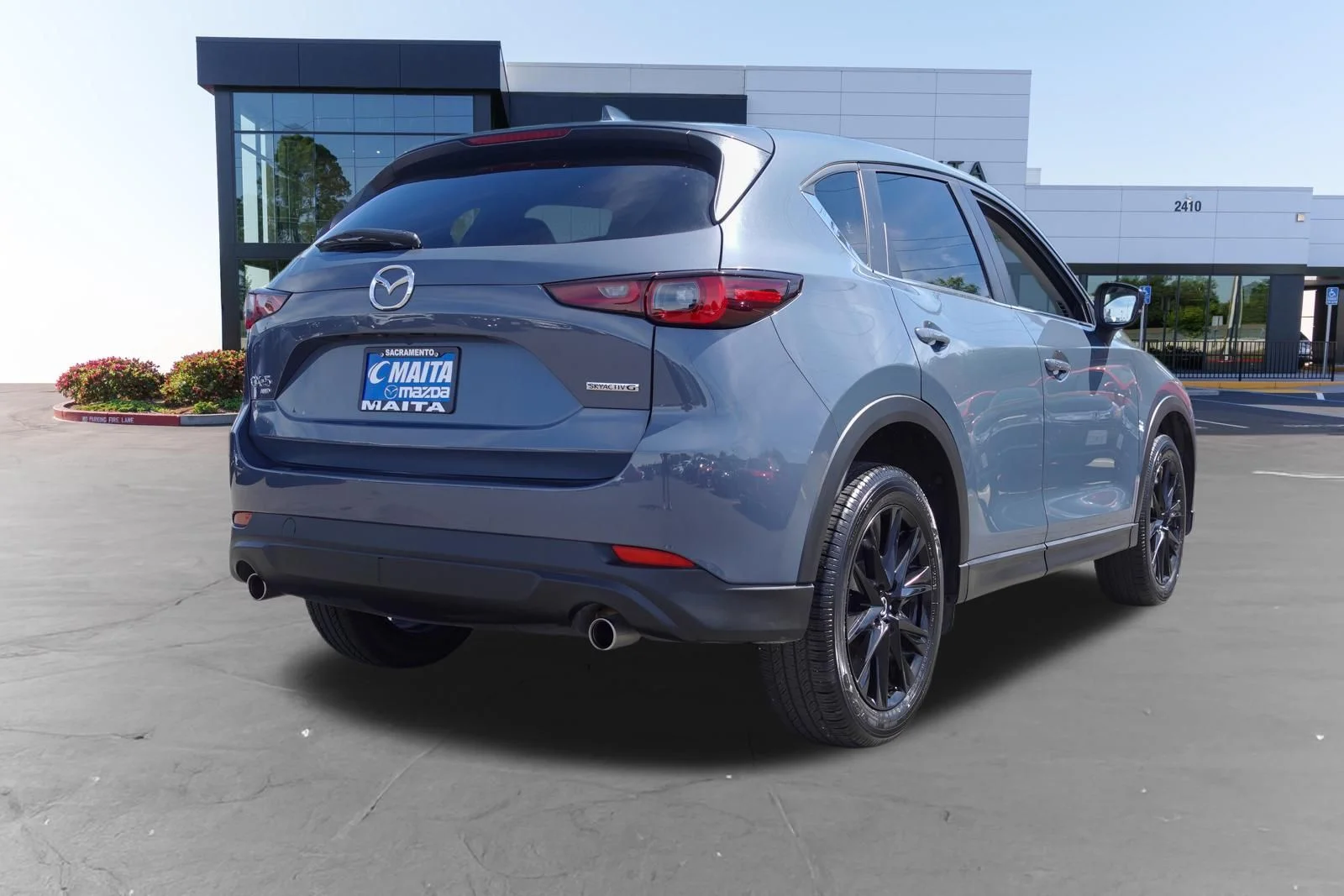 Certified Used 2025 Polymetal Gray Metallic Mazda 2.5 S Carbon Edition image 4