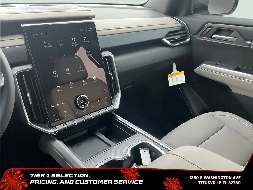 New 2026 Glacier White Tricoat GMC Elevation image 44