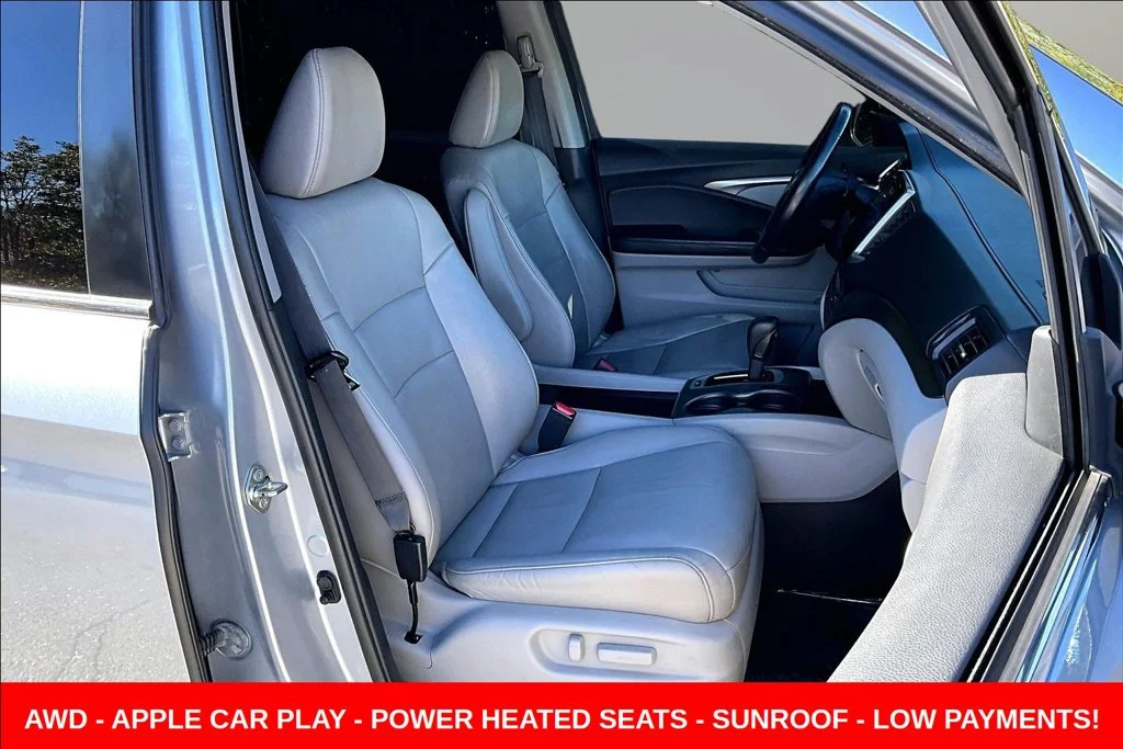 Used 2016  Honda EX-L image 36