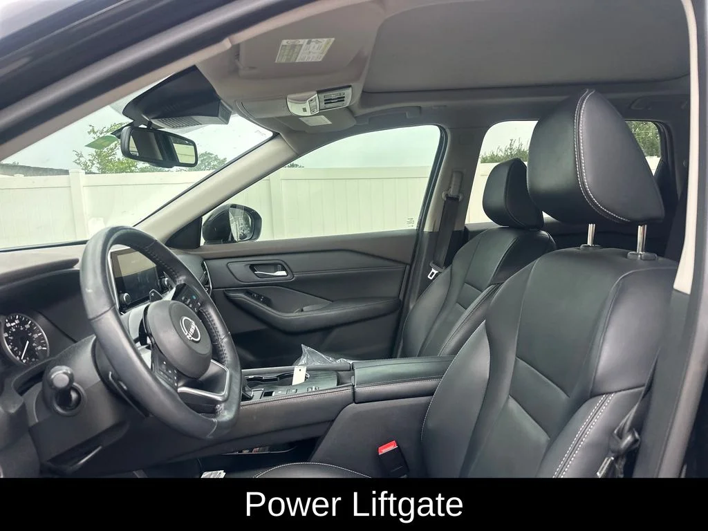 Used 2023 Black Nissan SL image 12