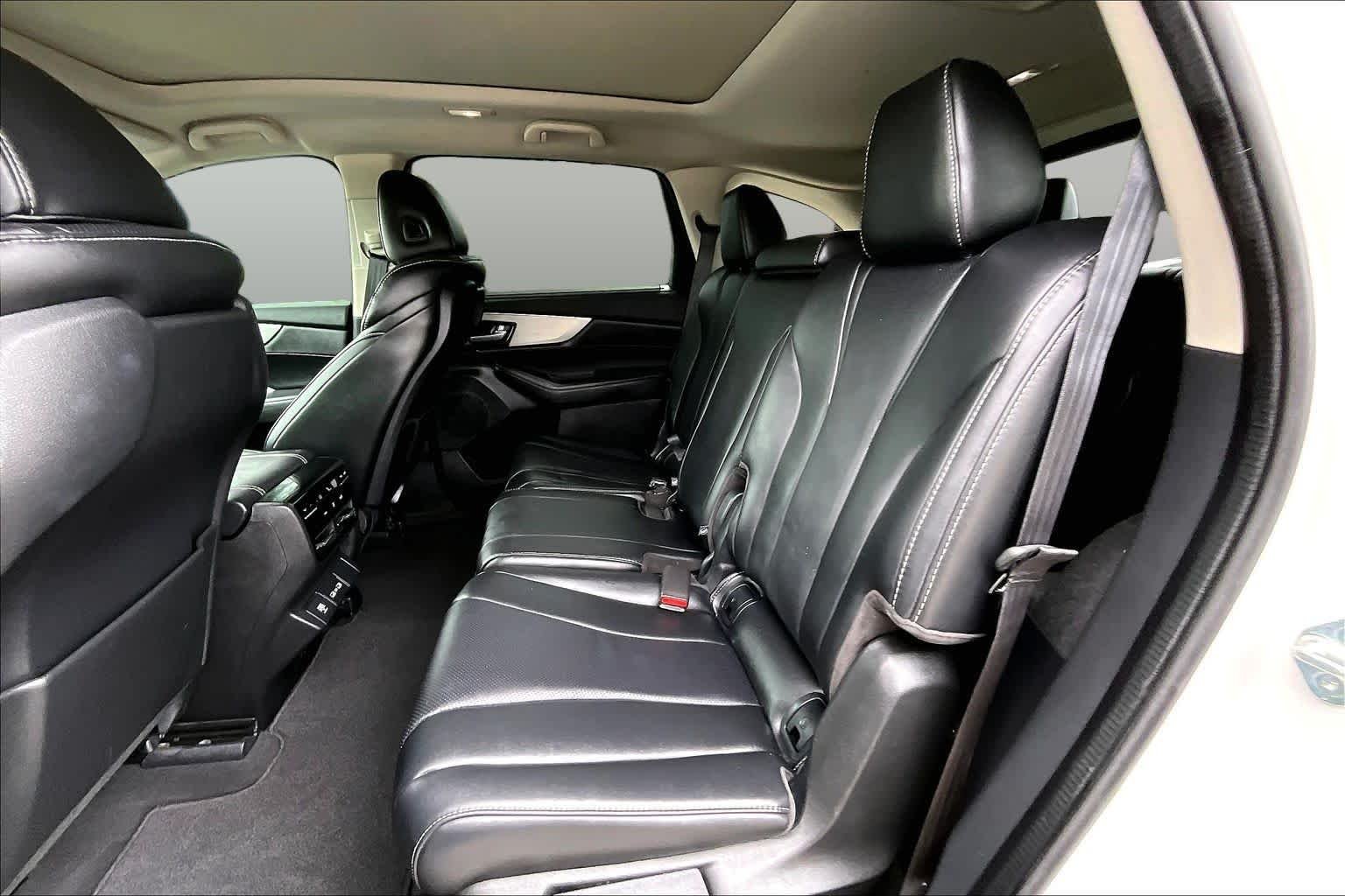 Used 2024 Platinum White Pearl Acura w/Technology Package image 21