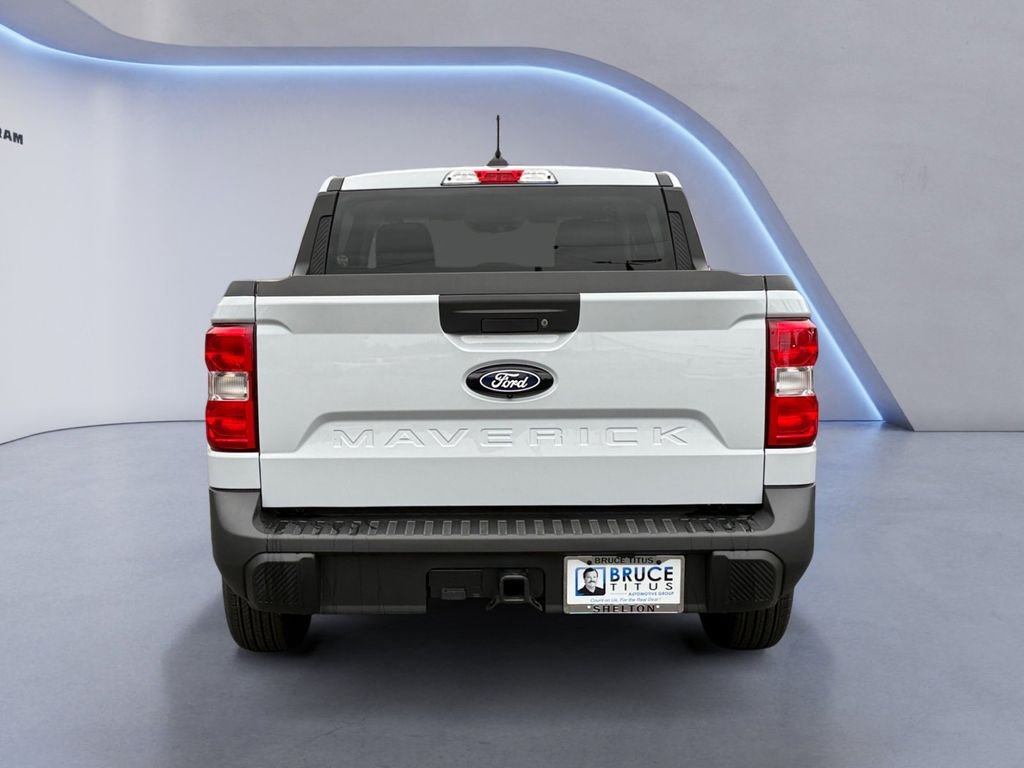 New 2025 White Ford XLT image 4