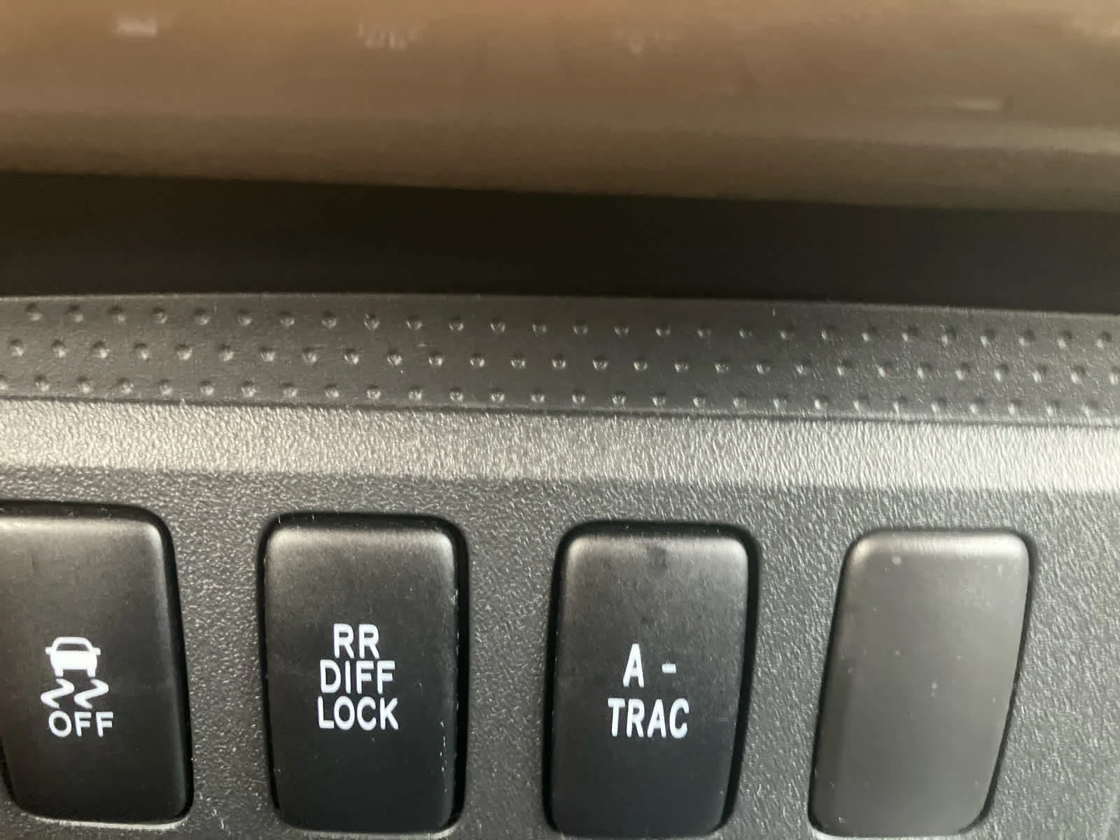 Used 2014 Quicksand Toyota  image 21