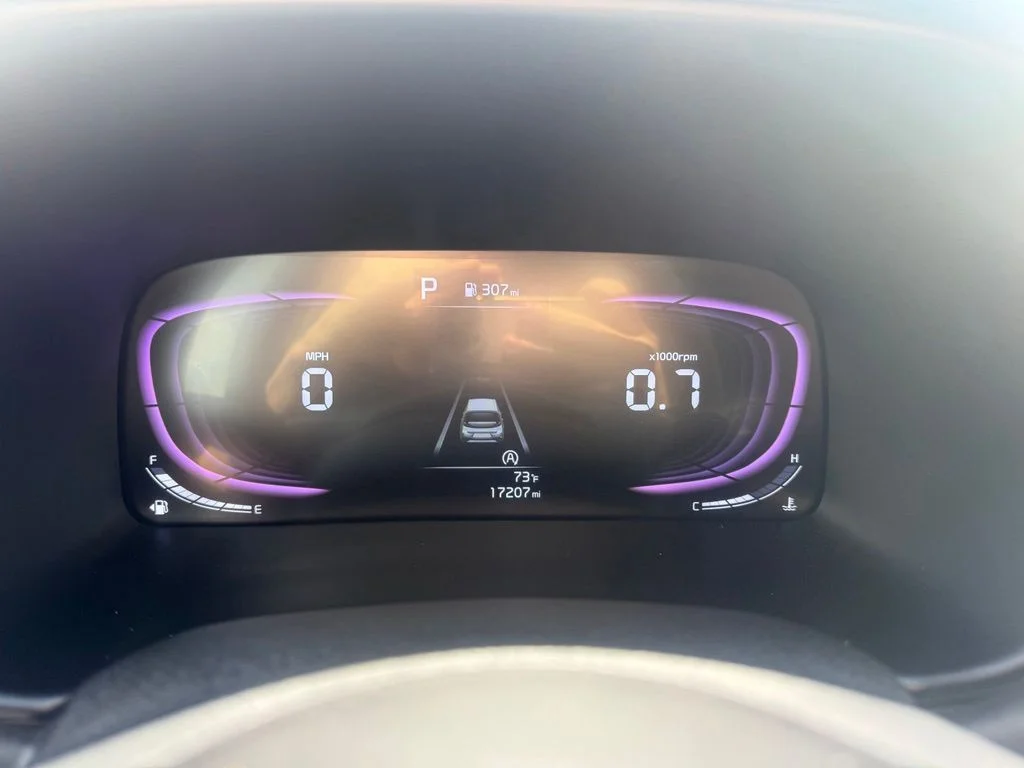 Certified Used 2025 Gray Kia LX image 19