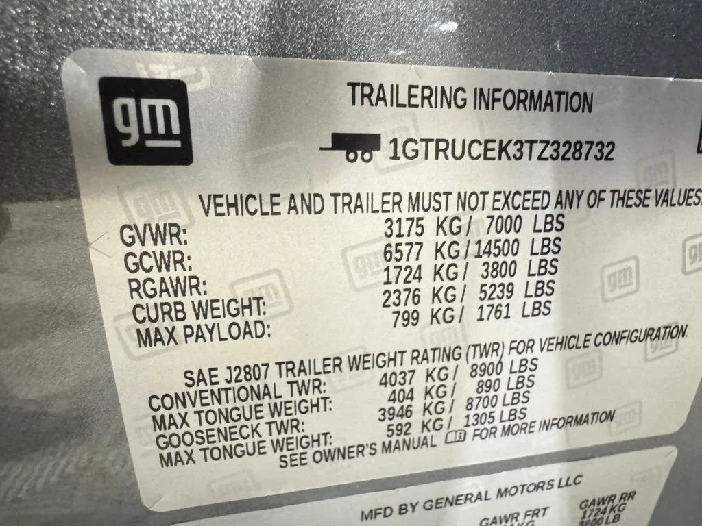 New 2026 Sterling Metallic GMC Elevation image 19