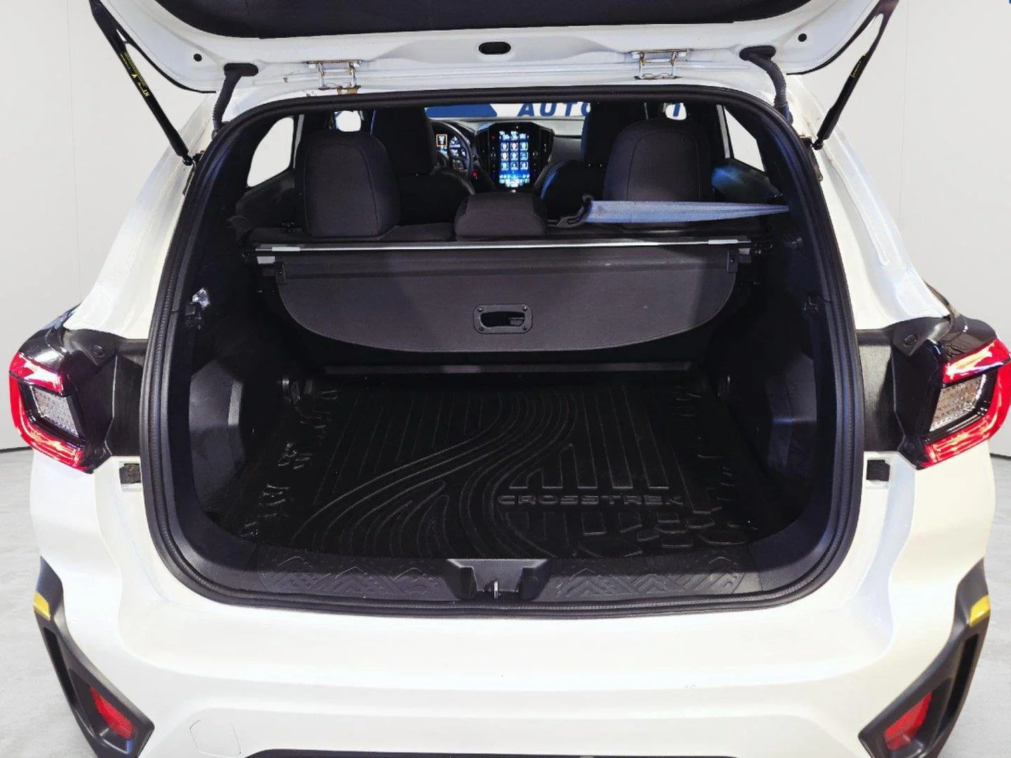 Used 2025 Crystal White Pearl Subaru Sport image 49