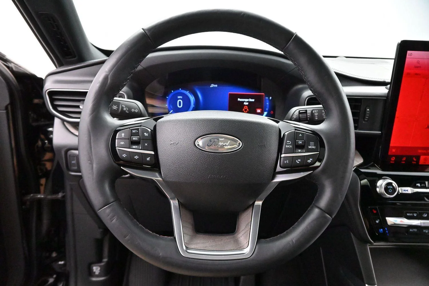 Used 2022 Agate Black Ford Platinum image 15