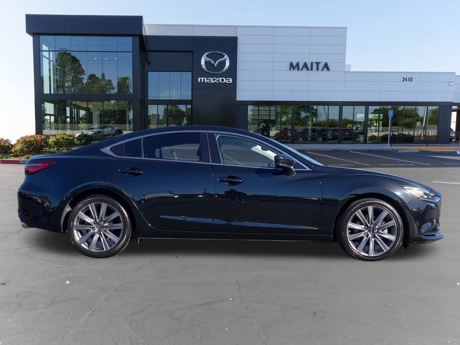 Used 2020 Jet Black Mica Mazda Grand Touring image 2