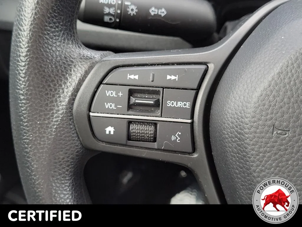 Used 2023  Honda EX image 27