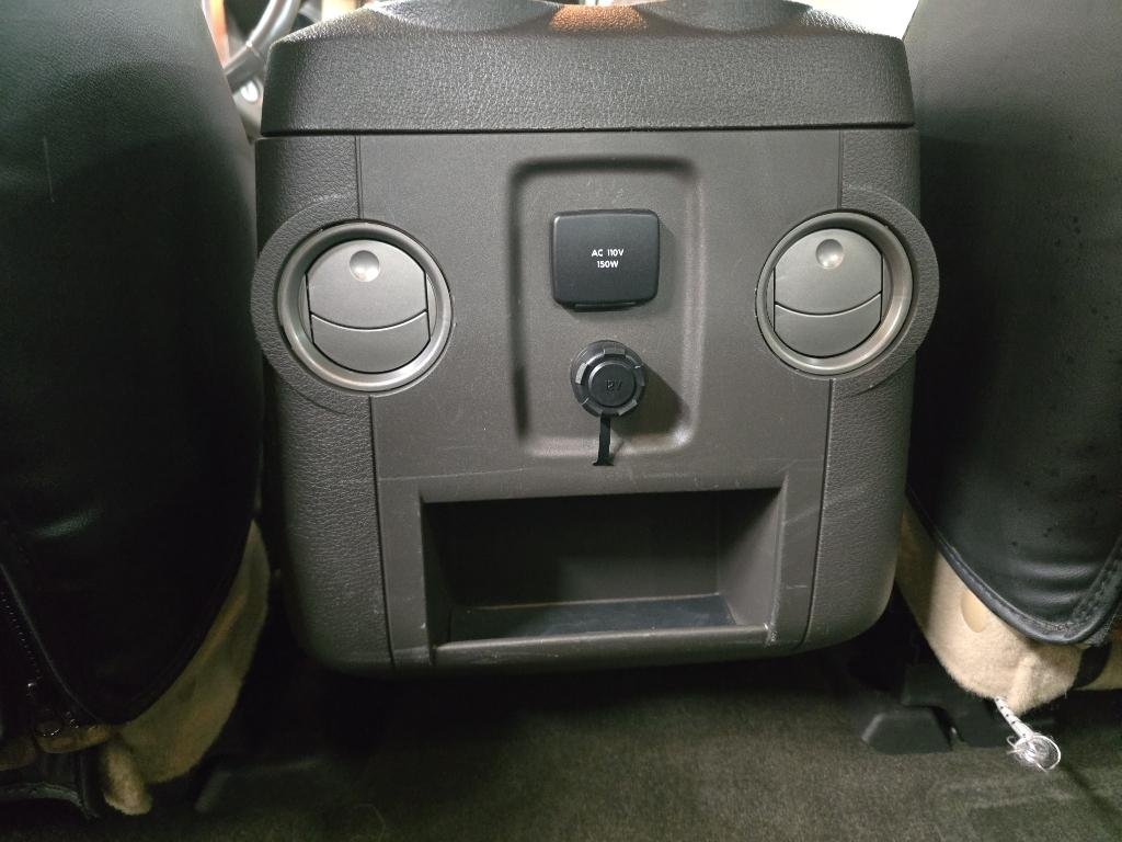 Used 2016 White Ford LARIAT image 33