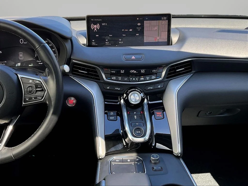 Certified Used 2025 Liquid Carbon Metallic Acura Technology Package image 11