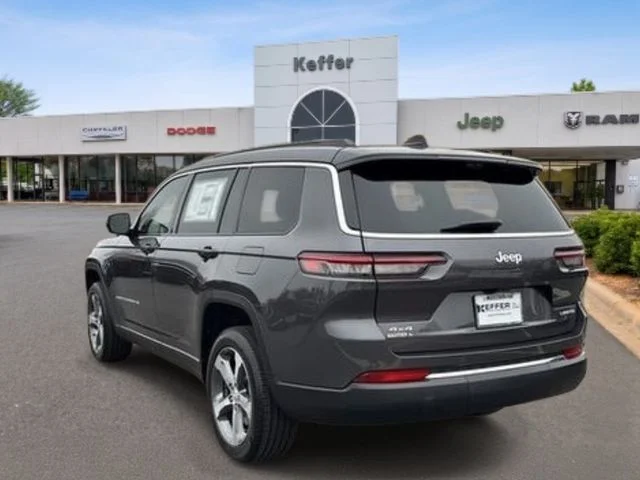 New 2025 Gray Jeep Limited image 3