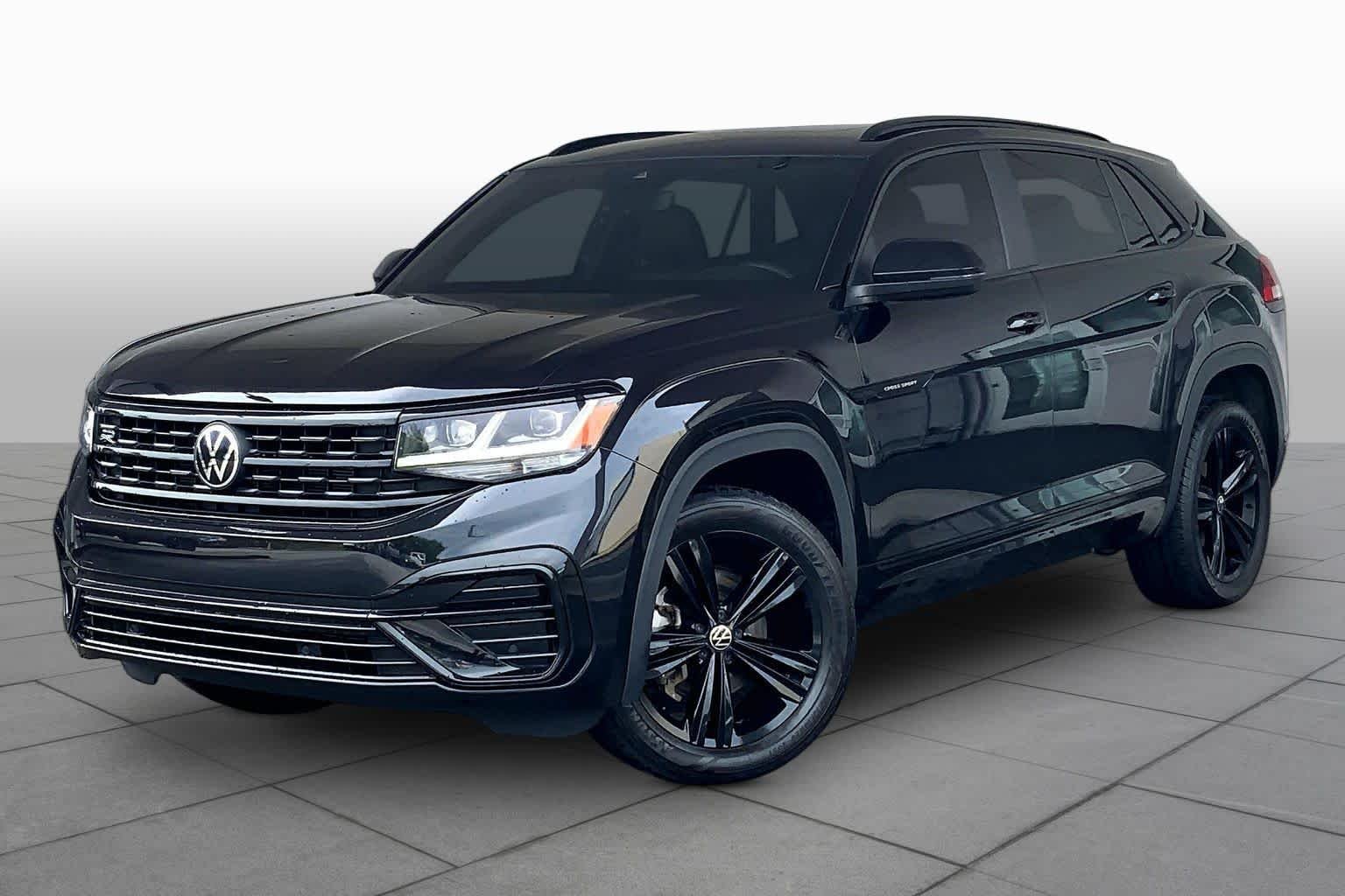 Pre-Owned 2023 Volkswagen Atlas Cross Sport 3.6L V6 SEL R-Line Black